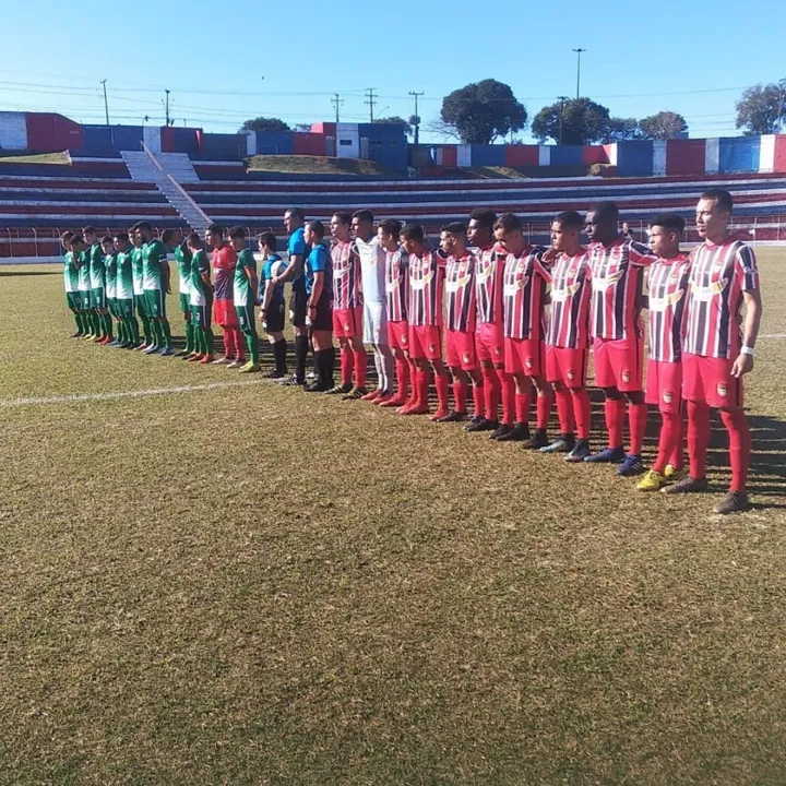 Depois de vencer o Verê, o Apucarana agora vai tentar derrotar o Toledo - Foto: Apucarana Sports/Divulgação