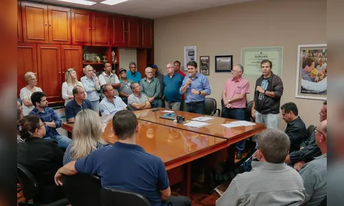 Júnior da Femac libera asfalto para o Parque Industrial Galan