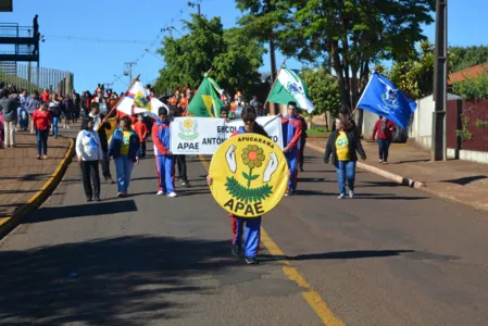 Desfile cívico da Apae de Apucarana acontece amanhã 