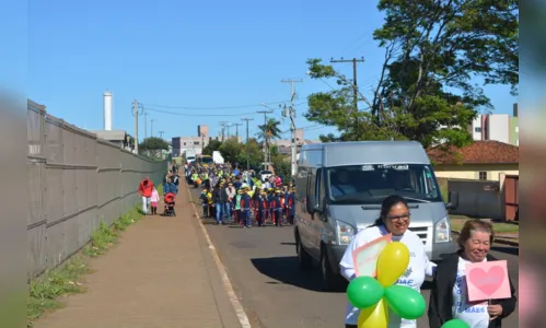 
						
							Desfile cívico da Apae de Apucarana acontece amanhã 
						
						