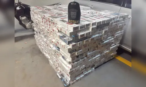 PM de Arapongas apreende mais de 77 mil maços de cigarros contrabandeados 