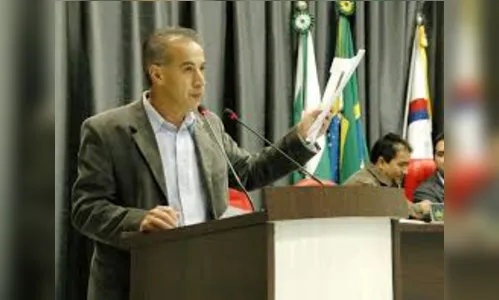 
							OPOSIÇÃO TÍMIDA EM APUCARANA
						
						