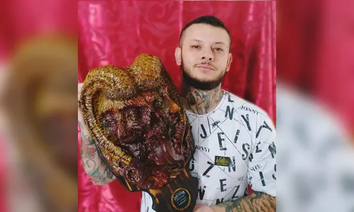 Tatuador de Apucarana é destaque em Londrina e recebe prêmio 