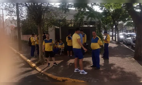 Funcionários dos Correios de Apucarana entram em greve 
