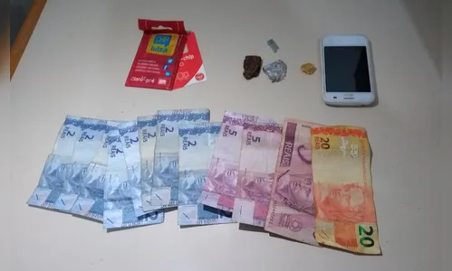 Adolescente de 16 anos é apreendido suspeito de tráfico de drogas em Apucarana