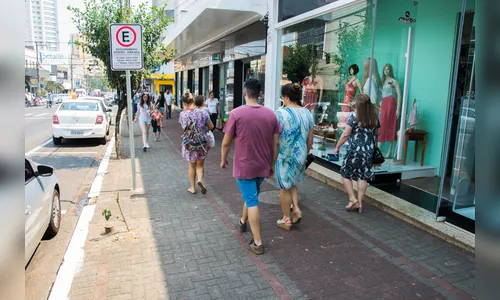 Comércio antecipa vendas de verão com onda de calor