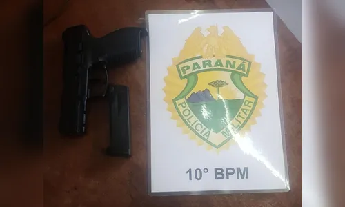 Jovem usando arma falsa é preso após roubo em Apucarana 