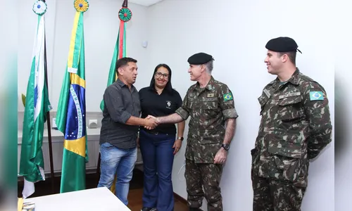 Capitão do Exército visita Prefeitura de Ivaiporã