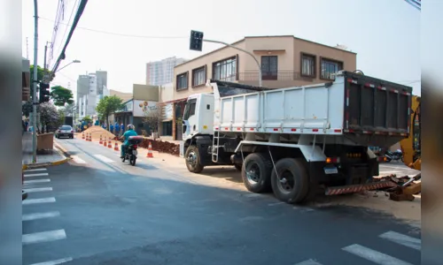 
							Obras da Sanepar no centro de Apucarana vão levar três meses; motoristas devem redobrar atenção
						
						