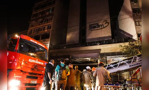 Incêndio em hospital no Rio deixa pelo menos dez mortos