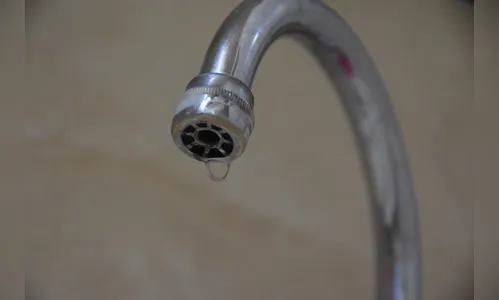 Seca coloca 4 cidades em alerta de abastecimento