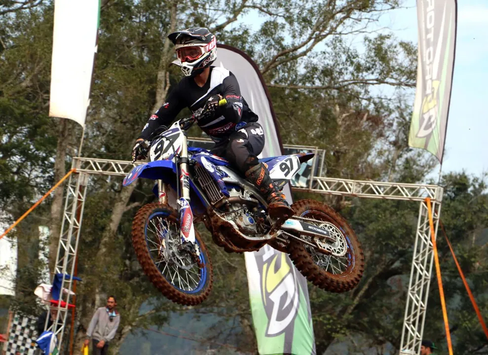 Cambará vai sediar a próxima etapa do Campeonato Paranaense de Motocross - Foto: Divulgação