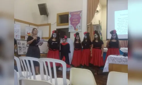 
							1º Festival Artístico-Cultural de Línguas Estrangeiras Modernas é realizado, em Apucarana
						
						