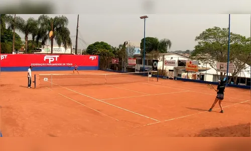 Torneio de Tênis no Country Club tem mais de 60 jogos neste sábado