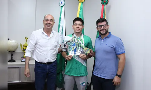 Lutador de Ivaiporã conquista 3º lugar no Campeonato Sul-Americano de kickboxing