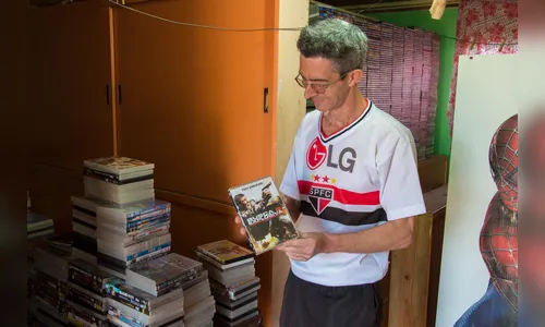 Última locadora de vídeos em Apucarana fecha as portas; história é contada em filme