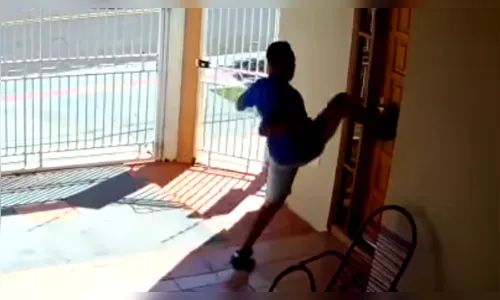 Escola municipal é arrombada durante o dia em Ivaiporã