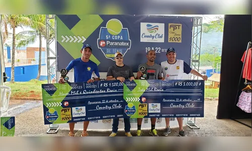 Julio Silva é campeão da Copa de Tênis no Country Club