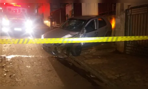 
						
							Casal sofre ferimentos após acidente em Apucarana 
						
						