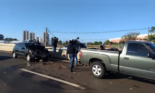 
							Acidente causa congestionamento no viaduto da PR-445 em Londrina
						
						