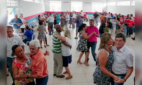 Idosos recebem atenção especializada em Apucarana