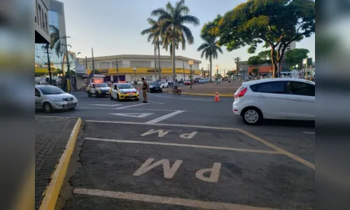 
							PM de Apucarana realiza Operação Bloqueio no centro da cidade
						
						