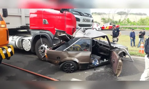 
							Grave acidente na BR-376 provoca a morte de uma criança 
						
						