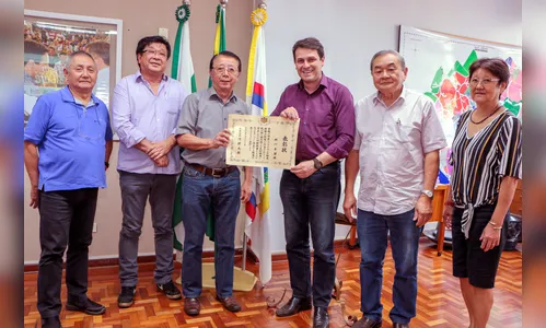 Satio Kayukawa recebe homenagem do Japão