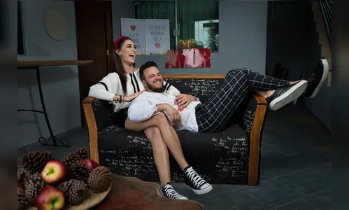 Ex-miss Arapongas, compartilha cliques românticos ao lado do namorado