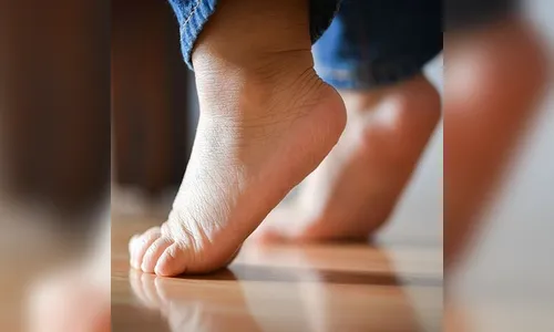 Criança de 3 anos passa por vão de portão e consegue acesso à rua em Apucarana 