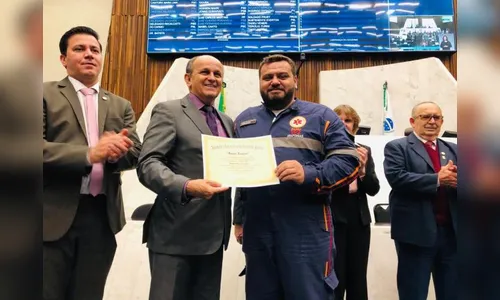 Socorristas do SAMU de Arapongas recebem Moção Honrosa na Assembléia Legistaliva do Paraná