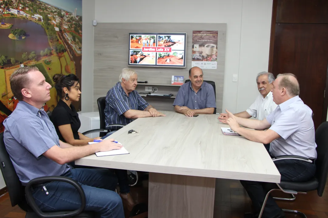 Presidente de Acisi e prefeito de Ivaiporã debatem reestruturação do Codesi