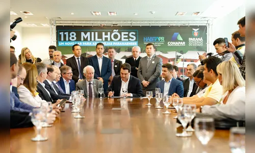 Governador confirma quase 1,4 mil novas casas para 33 municípios; Jardim Alegre foi contemplada