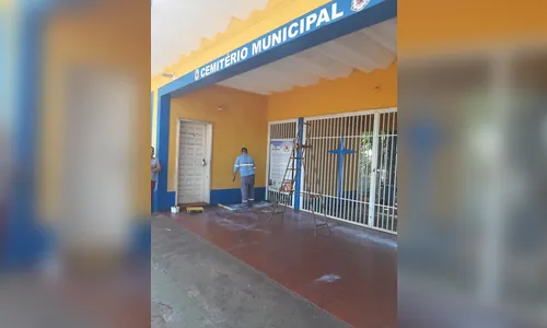 Arapongas prepara cemitério para celebrações do Dia de Finados