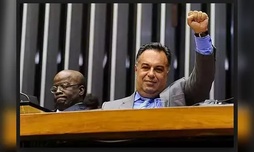 TRF-4 confirma segunda condenação de André Vargas na Lava-Jato