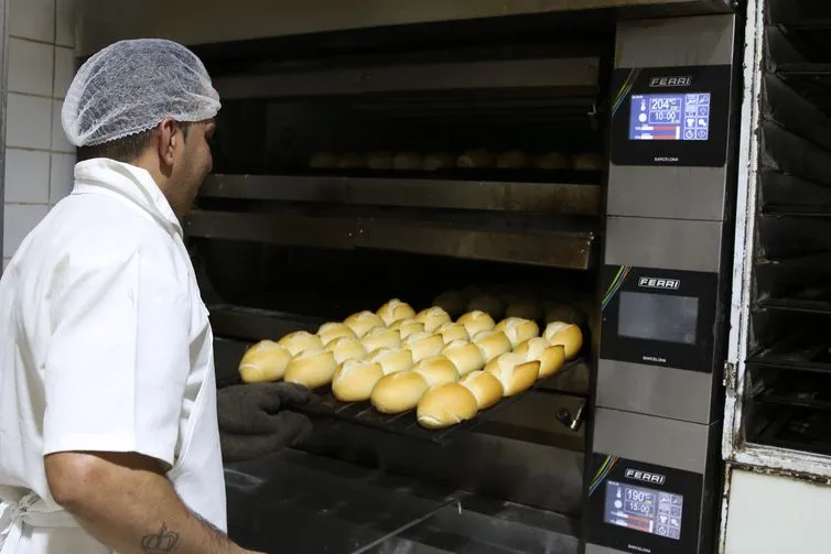 O pão francês é o mais consumido pelos brasileiros - Rovena Rosa/Agência Brasil