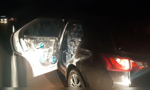 PRF apreende SUV de luxo roubado com mais de R$ 100 mil em cigarros; veja vídeo