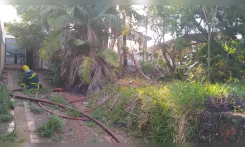 
							Incêndio em residência mobiliza bombeiros no Jd. São Pedro; veja o vídeo
						
						