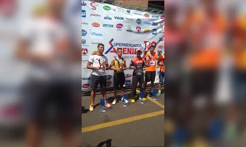 Atleta de Apucarana vence prova em São Paulo; equipe Pé Vermelho também é destaque 