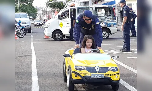 Conjunto Flamingos recebe projeto Trânsito Seguro, em Arapongas