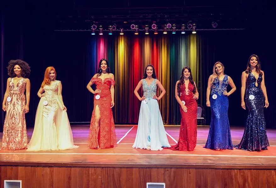 Concurso elege Miss Apucarana 2019, no Cine Teatro Fênix