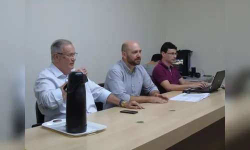 Prefeito de Sabáudia, Hugo Manueira assume presidência do CINDEPAR