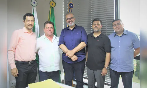 Emenda parlamentar de Aroldo Martins garante motoniveladora para Arapongas