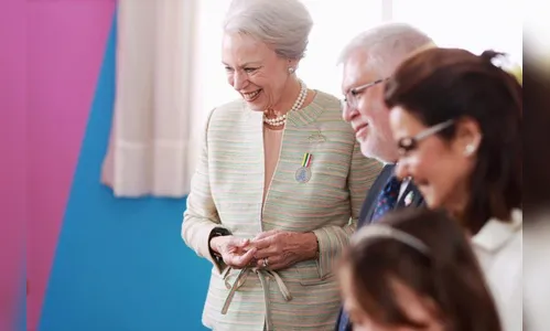 Princesa da Dinamarca inaugura projeto social em Curitiba