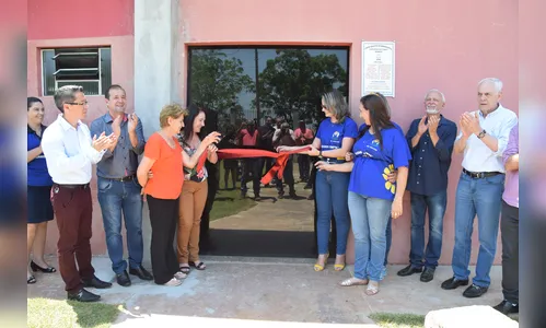 Apae de Jardim Alegre inaugura obras e recebe novos veículos