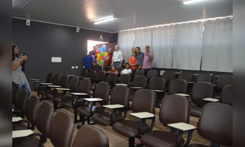 
							Apae de Jardim Alegre inaugura obras e recebe novos veículos
						
						