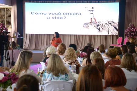 Sicredi realiza encontro de mulheres cooperativas, em Apucarana