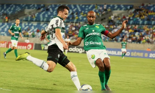 Jogadores do Coritiba falam em empate “vergonhoso” contra o Cuiabá