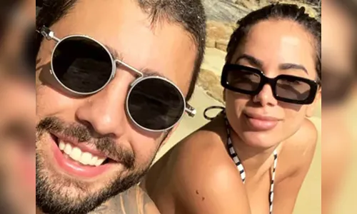 Pedro Scooby comemora campeonato e cita frase da ex Anitta