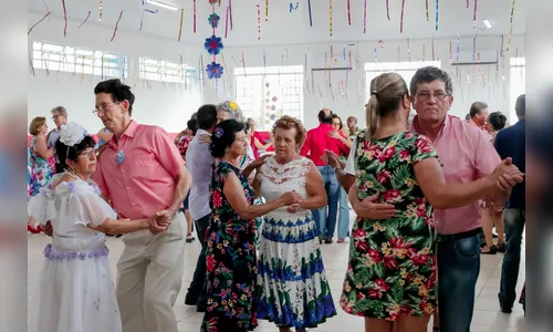 Baile da Terceira Idade volta nesta sexta-feira